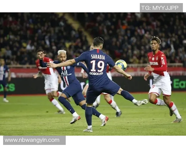 巴黎圣耳曼与马赛的巅峰对决揭示法甲争冠新格局