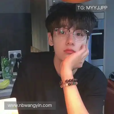 韦心诚
